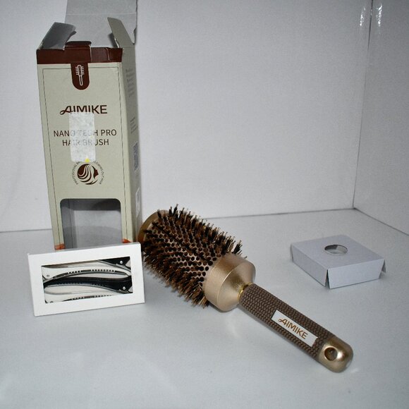 AIMIKE Round Barrel Brush w Boar Bristles 2.9”, Barrel 1.7 “+ 4 Clips NEw Detail - Picture 1 of 4